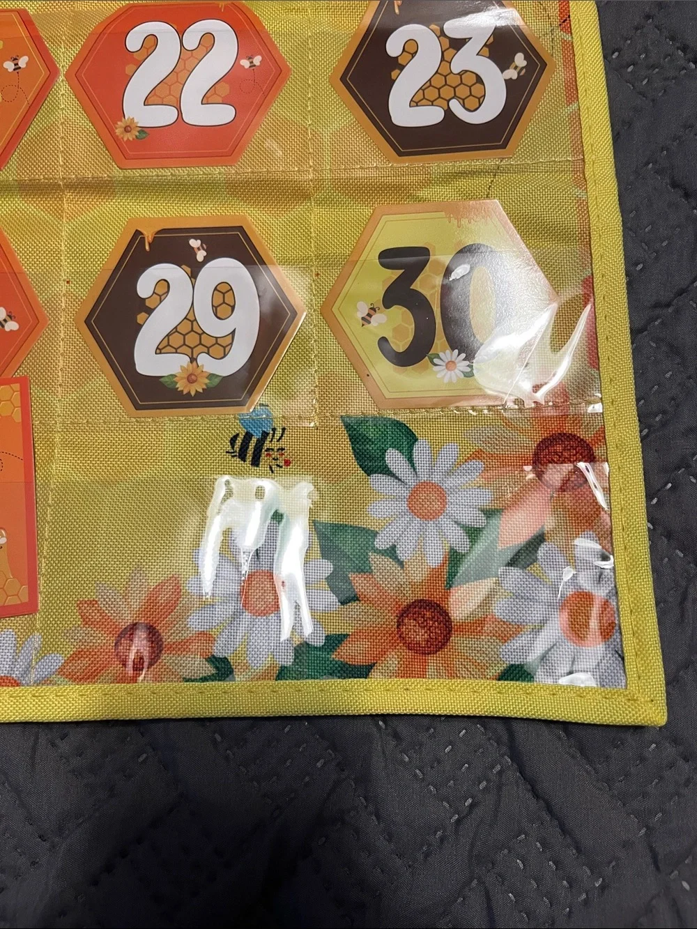 Bee Classroom Pocket Calendar